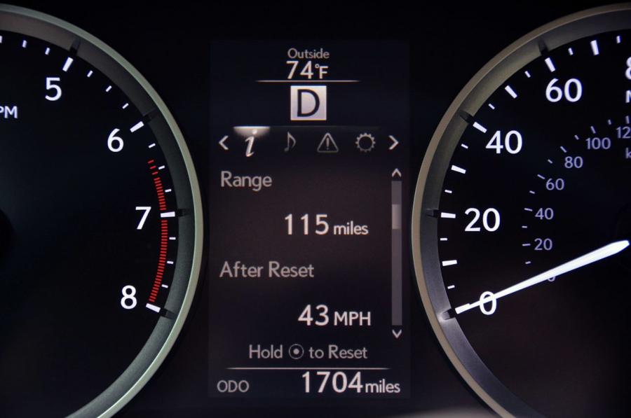  Lexus IS350 2014 года  (фото 24 из 42)